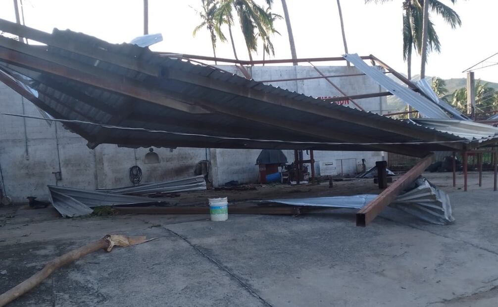 Alondra, de 31 años, tiene un bebé de un año y un niño de 10 años. Sufrió pérdida total. Foto: Alondra.