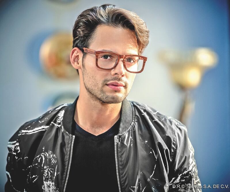 En Vencer al desamor, Emmanuel lleva los roles de Rommel y Gael. TELEVISA 