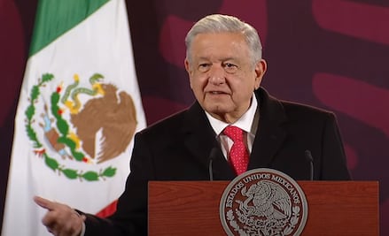 AMLO celebra que Lenia Batres se defina como una “ministra del pueblo”