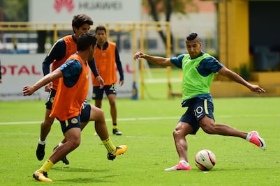 Cecilio Domínguez jugó con la Sub-20 y fue expulsado
