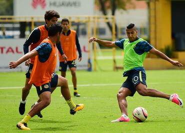 Cecilio Domínguez jugó con la Sub-20 y fue expulsado