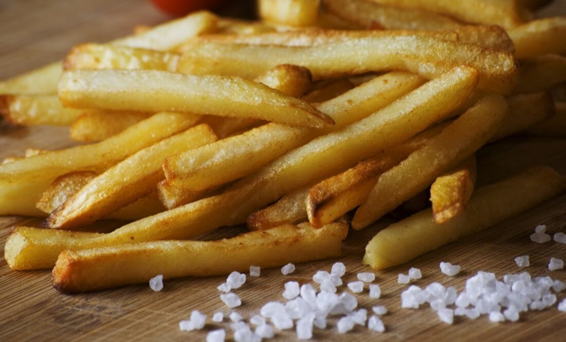 Las papas a la francesa tiene un elevado nivel de sodio. (Fotos: Pixabay)