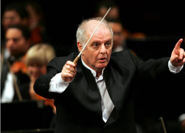 El director de orquesta Daniel Barenboim anuncia que padece Parkinson