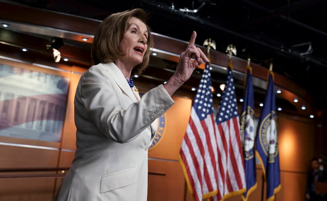 La presidenta de la Cámara de Representantes de Estados Unidos, Nancy Pelosi, en la cámara (Foto: AP)