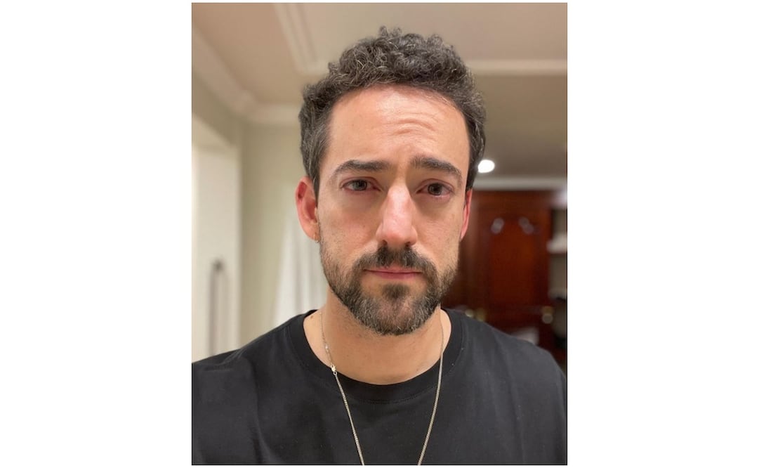 Luis Gerardo Méndez se tomó esta fotografía el día que supo que su padre sería intubado por Covid