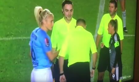 Suspenden a árbitro por sortear cancha con 'Piedra, papel o tijera'