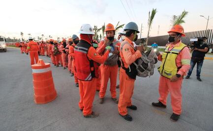 Por manifestarse, retiran de su área de trabajo a 500 trabajadores de Dos Bocas