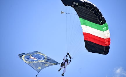 General Trevilla pasa revista al Agrupamiento Aéreo; participarán en el desfile militar del 16 de septiembre