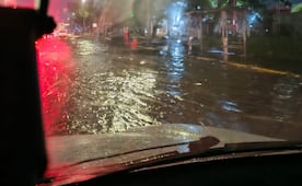 Lluvia provoca anegaciones en Tultitlán; Mexibús presenta tránsito lento
