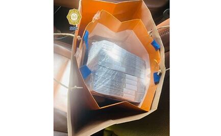 Infringen reglamento de tránsito, los detienen y les hallan más de 2 mdp en efectivo en Polanco