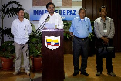 Guerrilleros de FARC no recibieron tiro de gracia: forenses