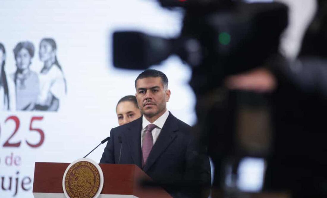 Omar García Harfuch, titular de la SSPC, durante la mañanera del 10 de noviembre del 2025. Foto: Carlos Mejía/ EL UNIVERSAL