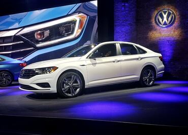 Presentan la nueva generación del Jetta