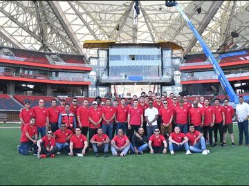 Los Diablos Rojos visitaron su nuevo estadio