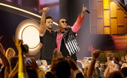 "Despacito", la número uno en español en EU desde la "Macarena"