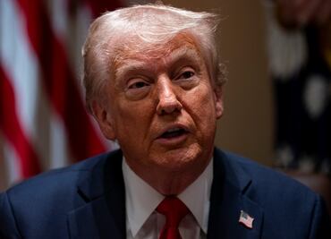 Trump pone fin a licencias de EU para exportar petróleo de Venezuela; no se lleva “rápido” a “criminales violentos”, acusa