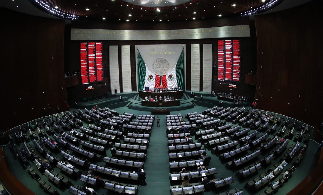 Senadores inician discusión de Ley de Ingresos 2026