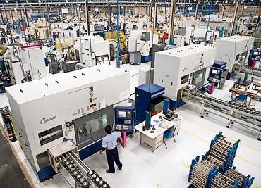 Sin competencia en los mercados, el poder económico de las empresas puede convertirse en político, advierte el Banco Mundial