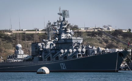 Recibe Rusia un golpe a su orgullo y Ucrania un impulso a su moral de guerra con hundimiento del Moskva