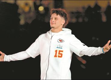 Patrick Mahomes acuerda extensión récord de contrato con los Chiefs