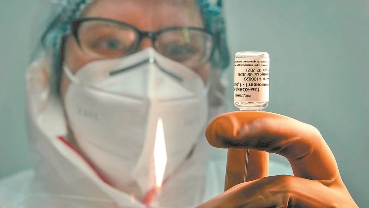 El sector Salud considera primero vacunar contra el Covid a la población vulnerable. Foto: ARCHIVO EL UNIVERSAL