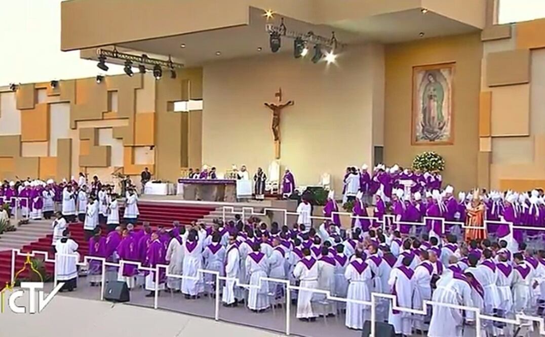 El Papa durante la misa que realizó en Ciudad Juárez (Especial)