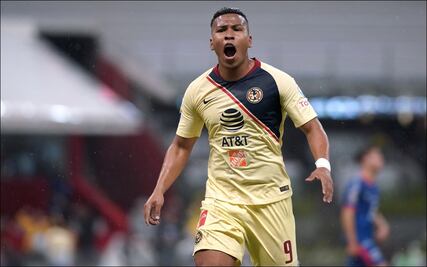 América golea en el Azteca a Monterrey