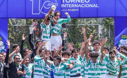 Santos Laguna Sub-17 se coronan en torneo internacional; el hijo de Vuoso fue la figura del certamen