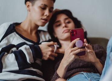 Amigas hacen "match" con el mismo sujeto en Bumble y su historia ya es viral