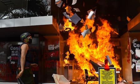 Prenden fuego a instalaciones de Censida por desabasto de medicinas para tratar VIH