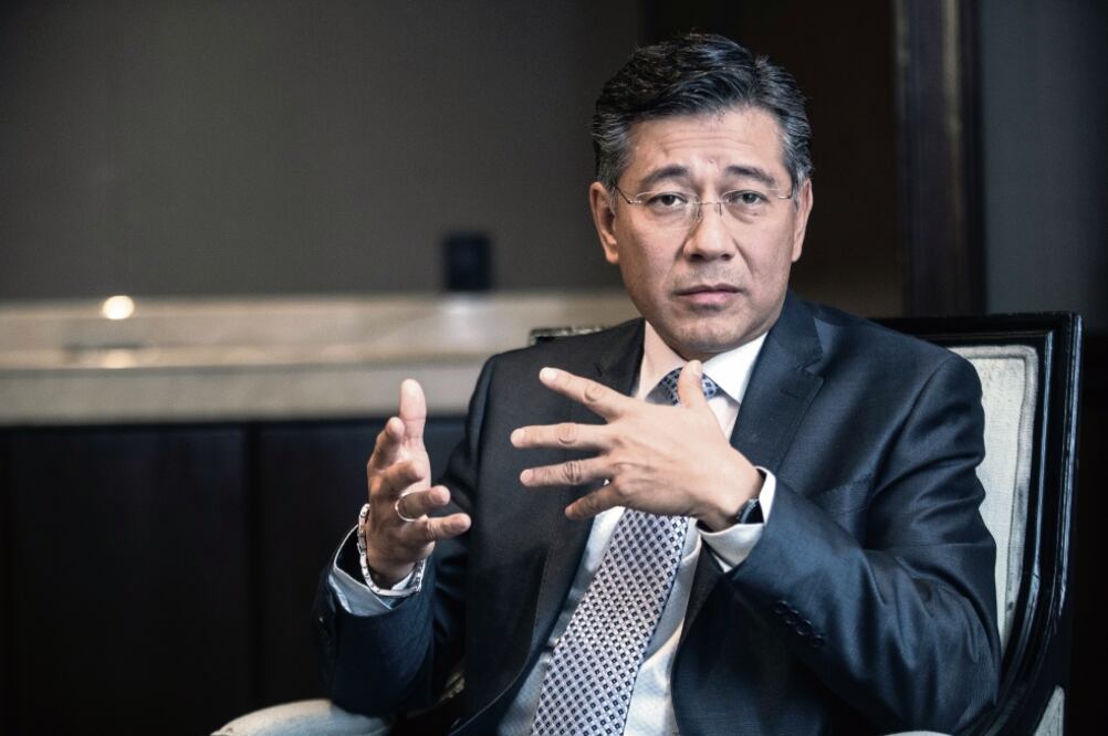 Samuel Lee, director general de Totalplay, aseguró que en 2018 lanzarán un sistema que integra los servicios de domótica como cámaras de video, contactos inteligentes y sensores, el cual se controlará a través de la televisión (GERMÁN ESPINOSA)