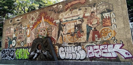 "Infamia impensable", el acto vandálico contra el mural "Sol de Fuego" del Centro SCOP