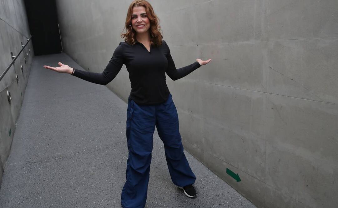 Lisset hace terapia con “Mamma mia!”