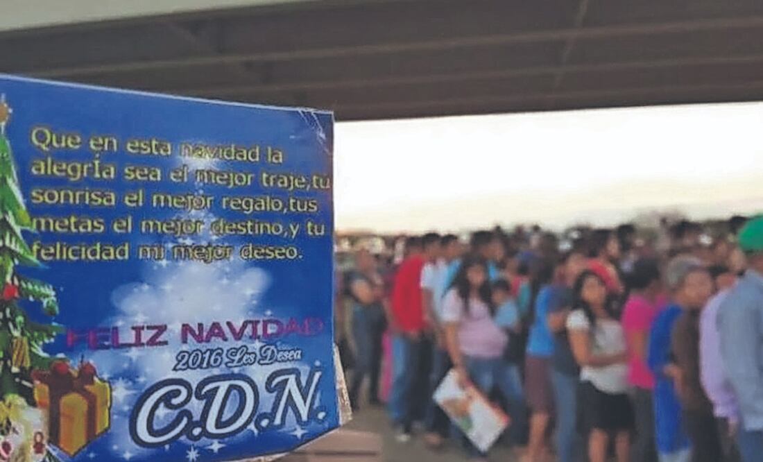 En el norte de Tamaulipas, durante años los cárteles han repartido regalos en días festivos. Foto Especial