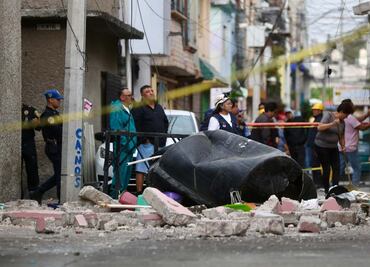 Reportan explosión por acumulación de gas en la alcaldía Iztacalco