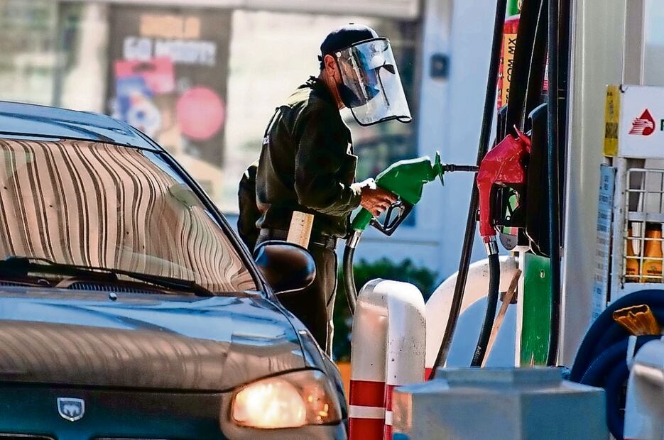  Dejan sin subsidio a la gasolina Premium