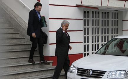 AMLO pide austeridad a su futuro gabinete