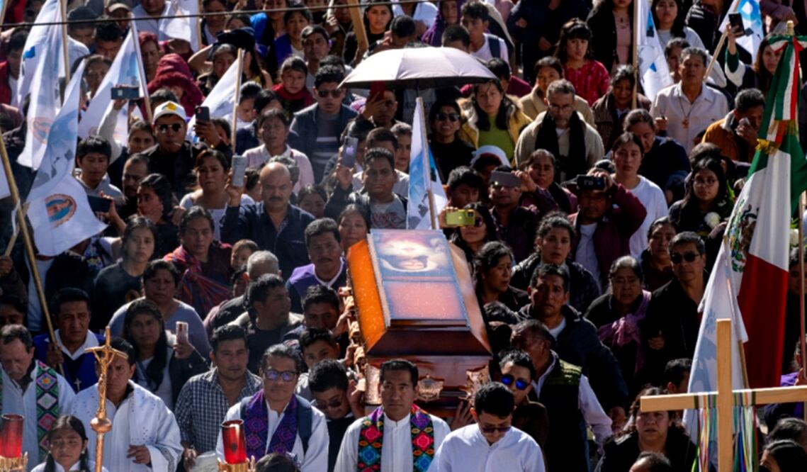 Funeral del sacerdote Marcelo Pérez Pérez. Foto: AP