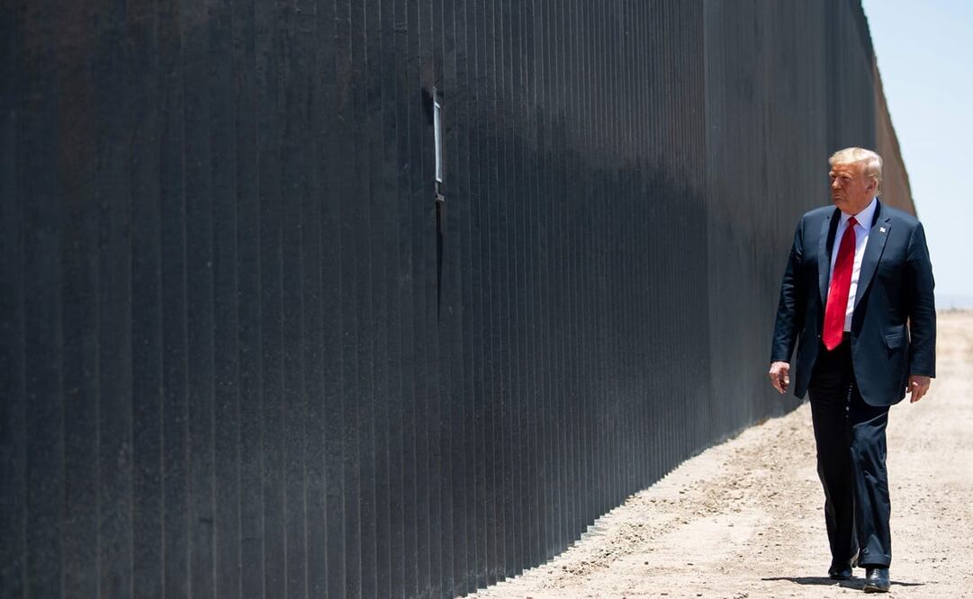 Donald Trump en la frontera entre México y Estados Unidos  (Foto: AFP)