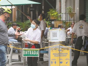 CDMX reabrirá antros, bares y salones de fiesta