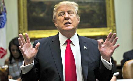 Trump culpa a Delta y a manifestantes de problemas en aeropuertos