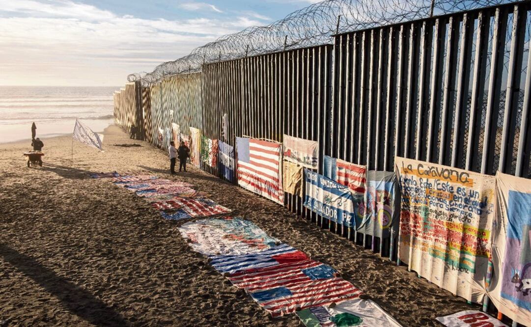 When the migrants noticed the presence of authorities, they attempted to flee the scene - Photo: Guillermo Arias/AFP
