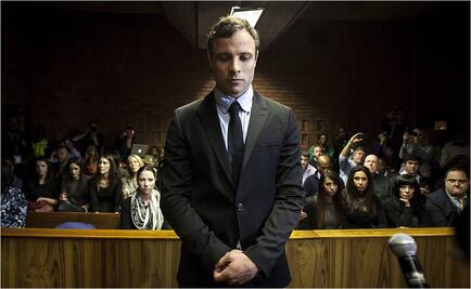 Pistorius sale de la cárcel para cumplir pena domiciliaria