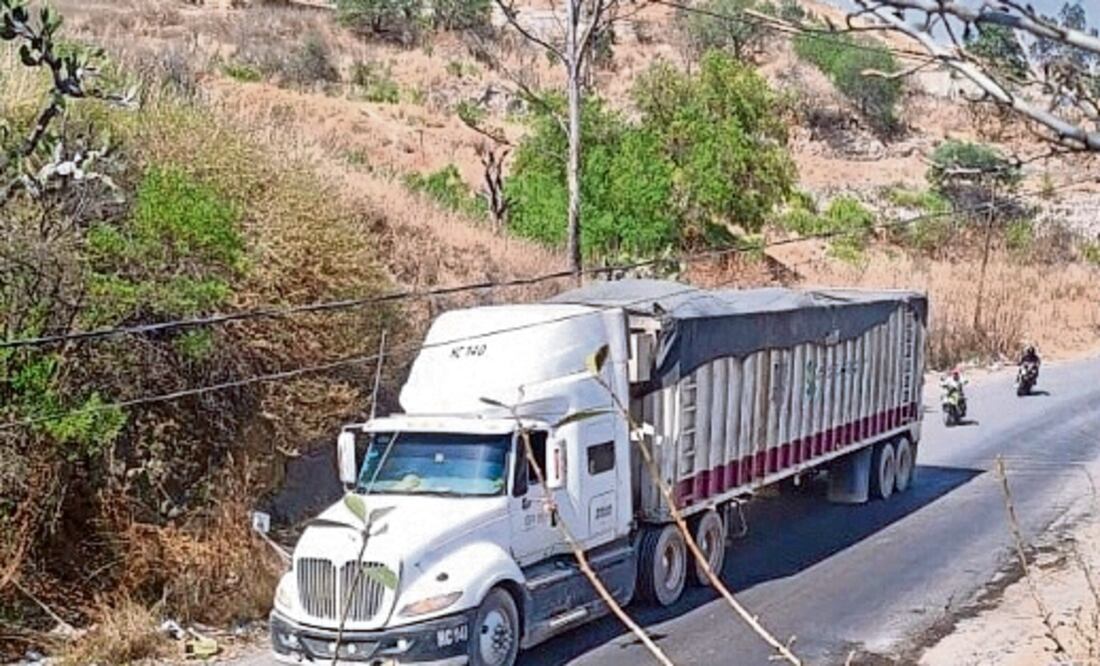 El 24 de marzo, en 11 minutos ingresaron al relleno sanitario tres camiones de la capital y salieron dos más, dijeron vecinos. Foto: Especial