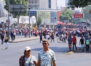 Maestros de la CNTE colapsan vialidades en la CDMX durante jornada de protestas