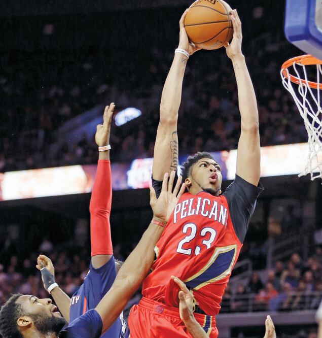 Anthony Davis (23) rompió una marca de su franquicia (CARLOS OSORIO. AP)