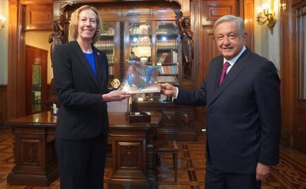 AMLO recibe en Palacio Nacional a CEO de la empresa Woodside Energy