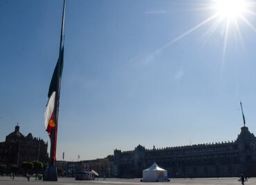 Izan banderas a media asta ante luto por víctimas del colapso en Línea 12 del Metro