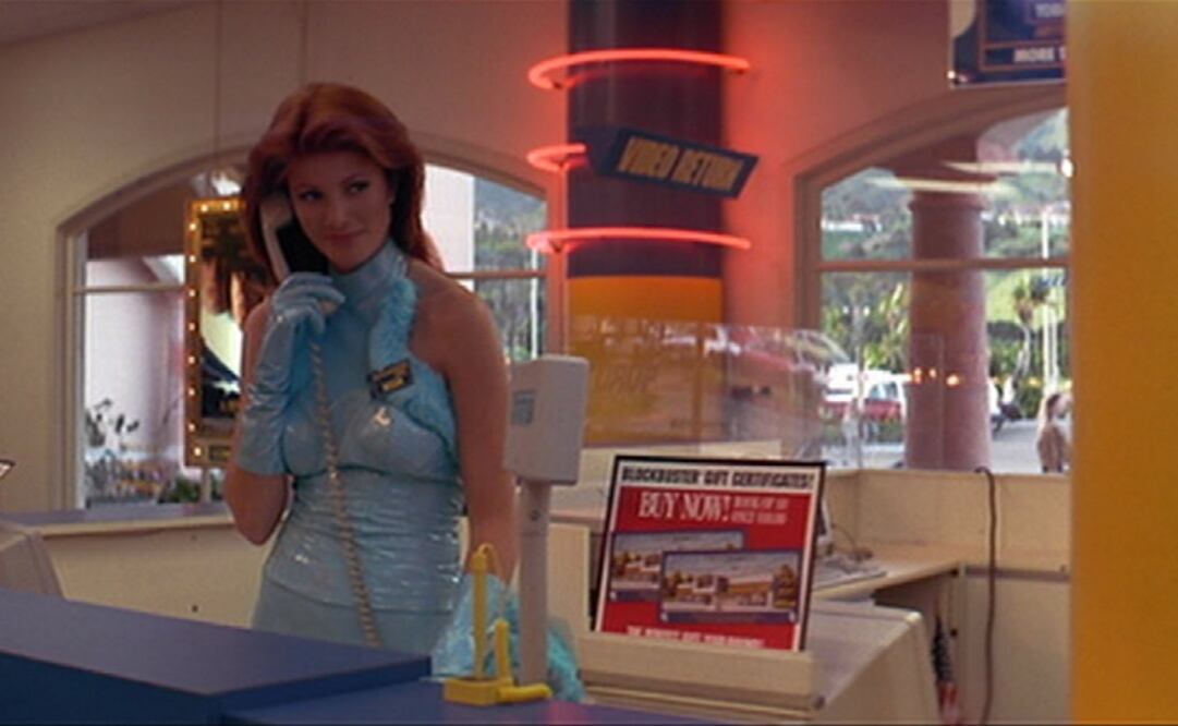 Angie Everhart en Last Action Hero (1993)
