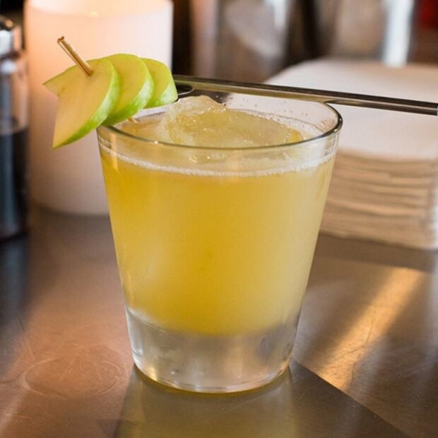 Festeja el Día Nacional del Mezcal con estos cocteles